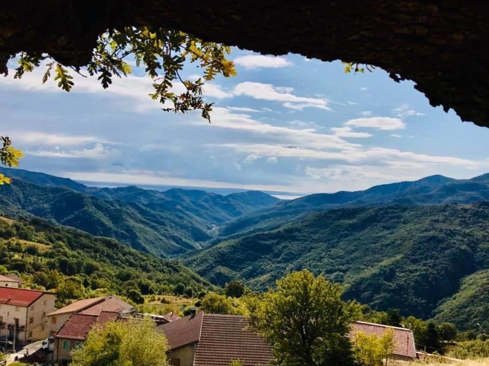 Ambrosia Hostel Alessandria del Carretto Экстерьер фото