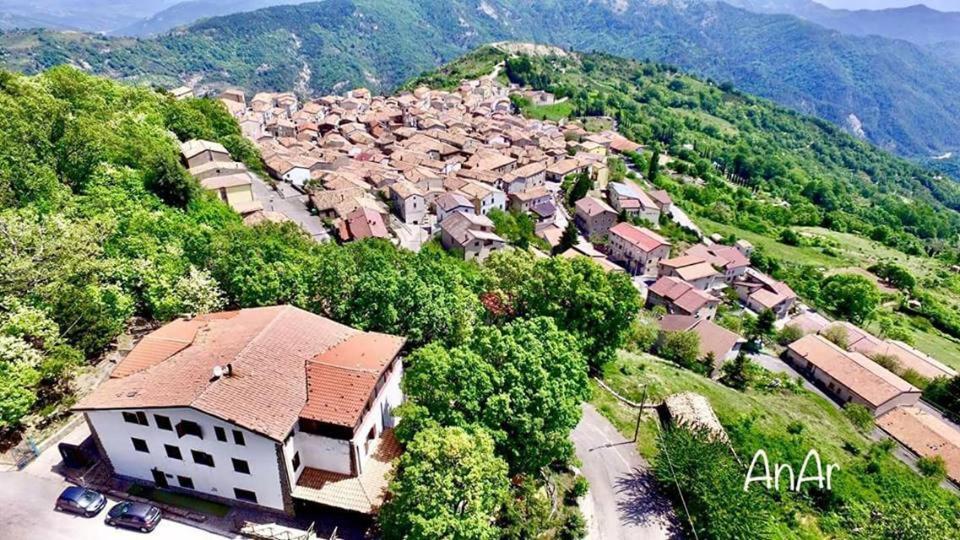 Ambrosia Hostel Alessandria del Carretto Экстерьер фото
