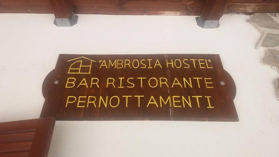 Ambrosia Hostel Alessandria del Carretto Экстерьер фото